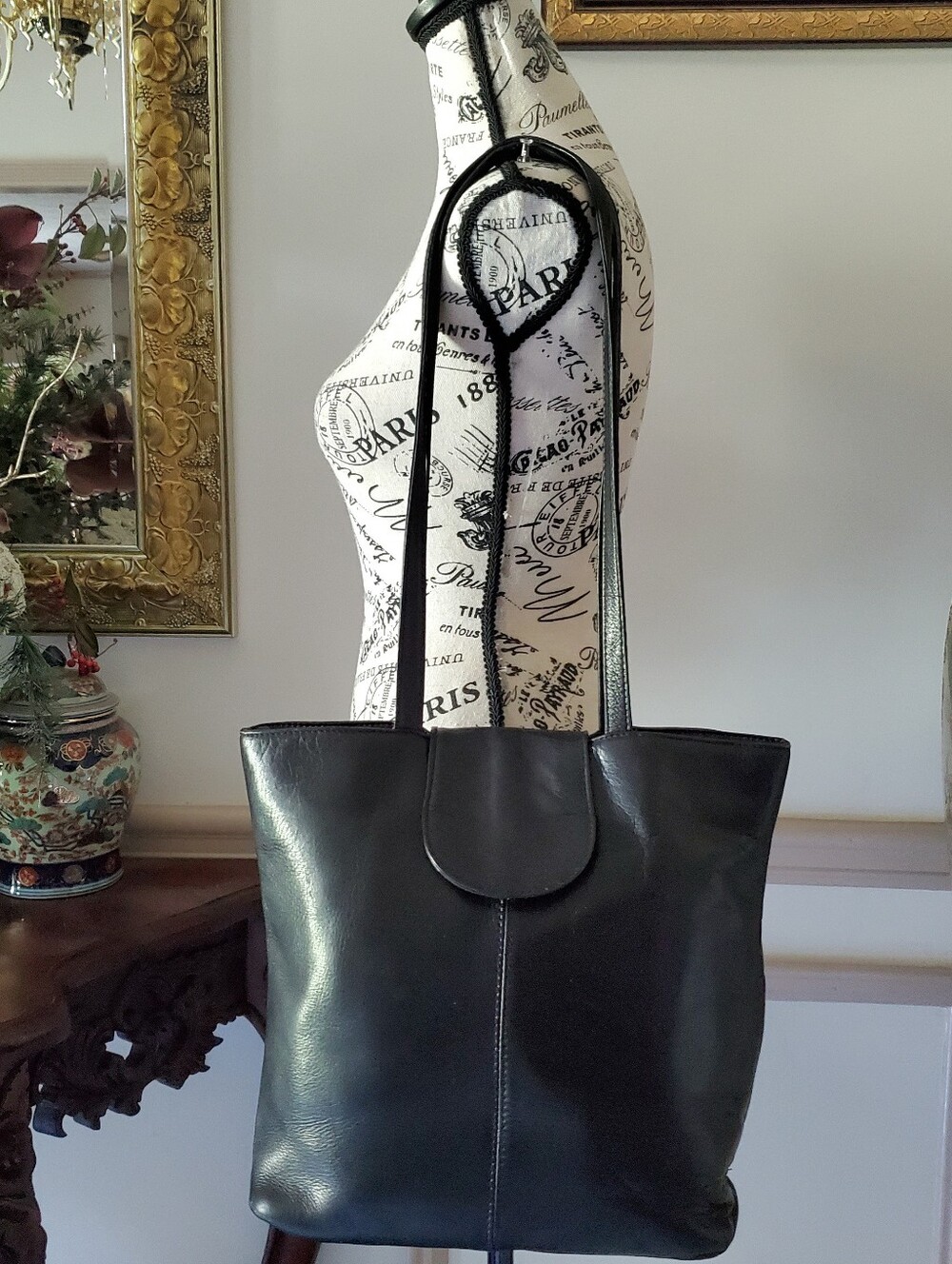 Vintage HOBO International Black Leather Tote Bag 90s Y2K
